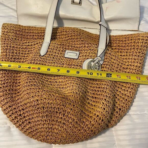 Michael Kors Naomi large tan straw crochet tote bag white leather flop &… - Picture 9 of 13
